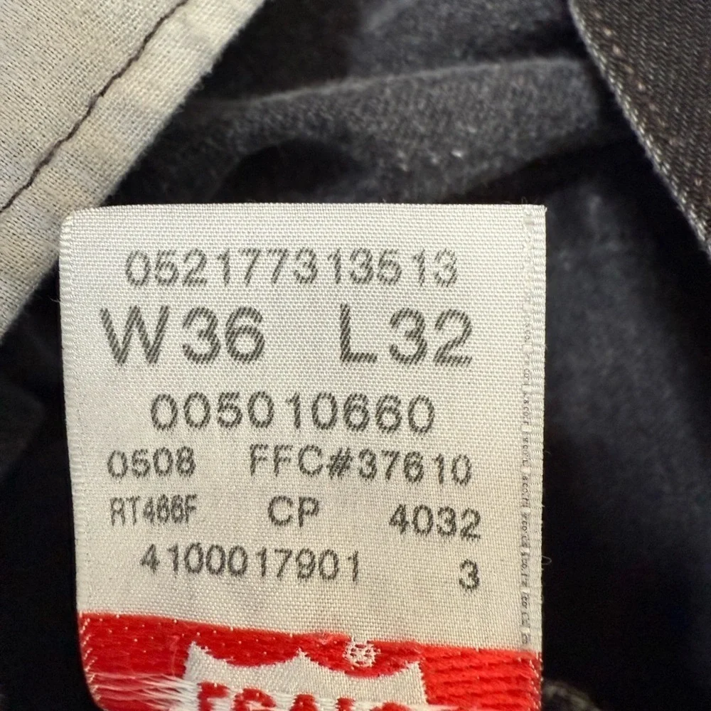 Levi's 501 Black Straight Denim Jeans Men 36x32 Strauss WPL 423 Button Fly. 765